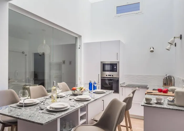 Lavanda Lanzarote By פלאיה בלנקה